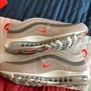 Nike Airmax Moon Particle